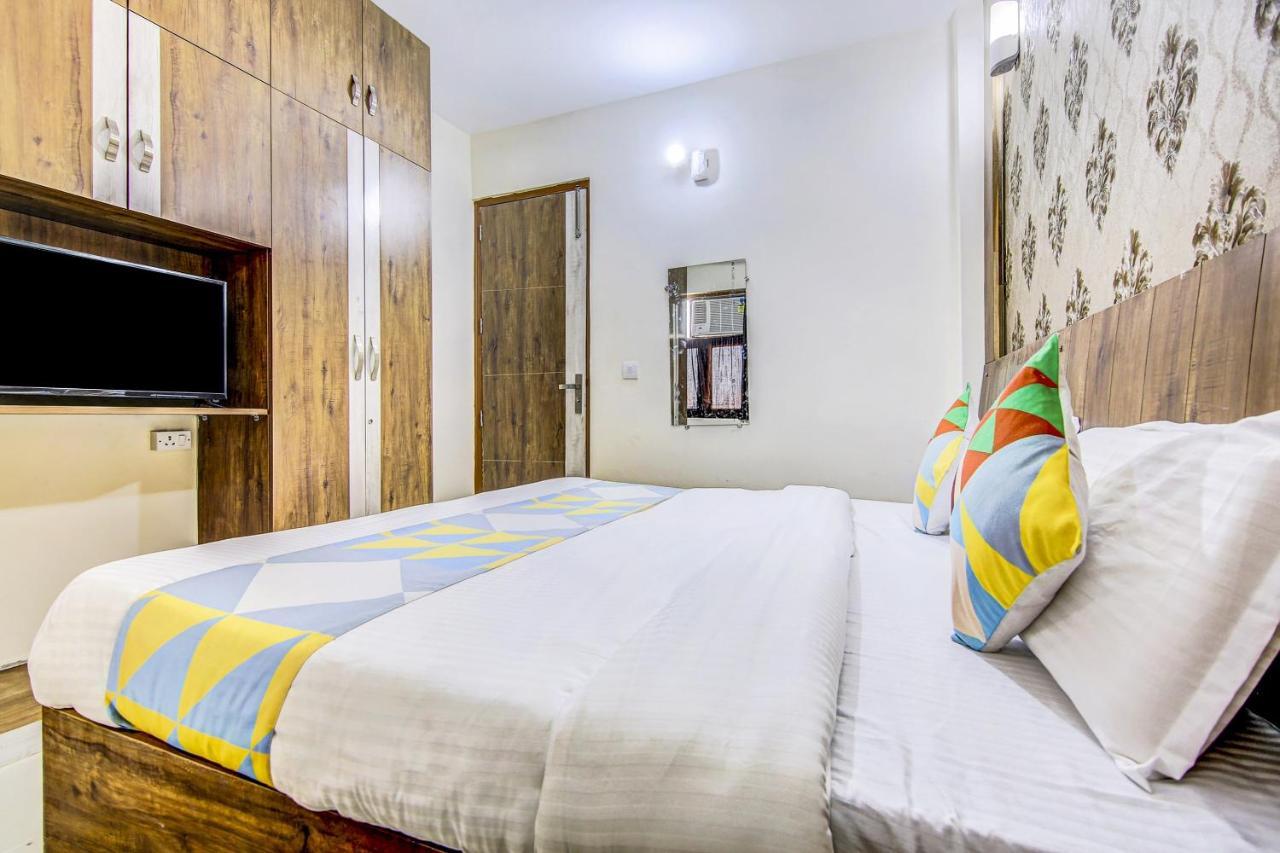 Collection O City Near Prem Mandir Gurgaon Exterior photo