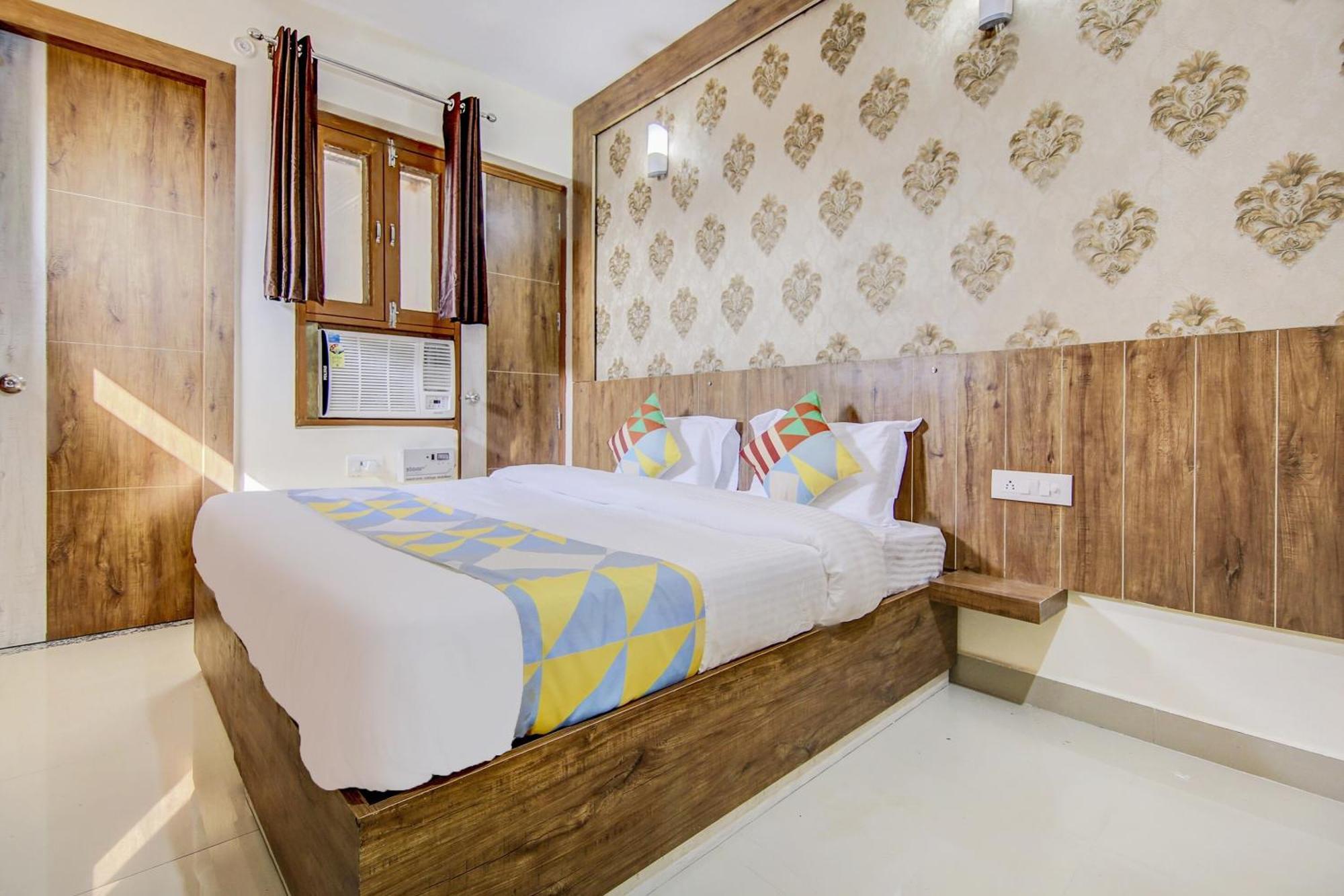 Collection O City Near Prem Mandir Gurgaon Exterior photo